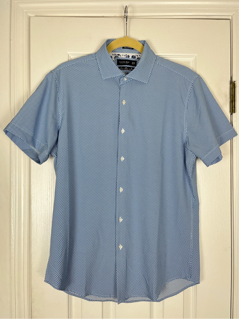 Cactus Man Ricky Singh Tech Comfort Performance Button Up Patterned Shirt